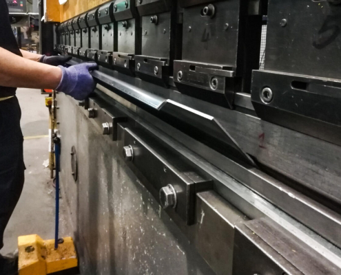 metal pressworking method