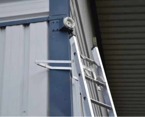 v shaped ladder stand-off